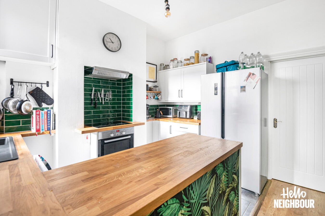 Flat Nova Road in Greater London