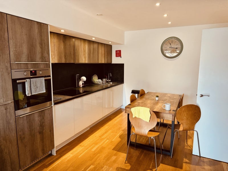 Room Bathurst Square in Greater London