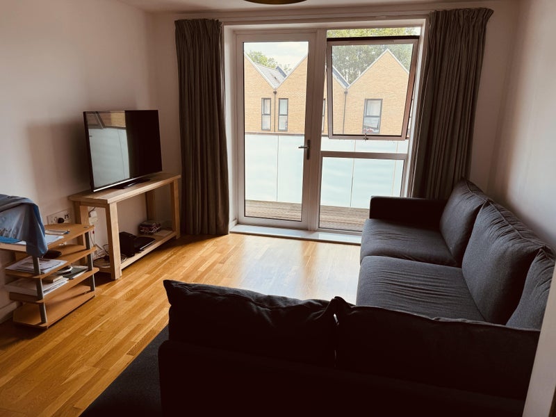 Room Bathurst Square in Greater London