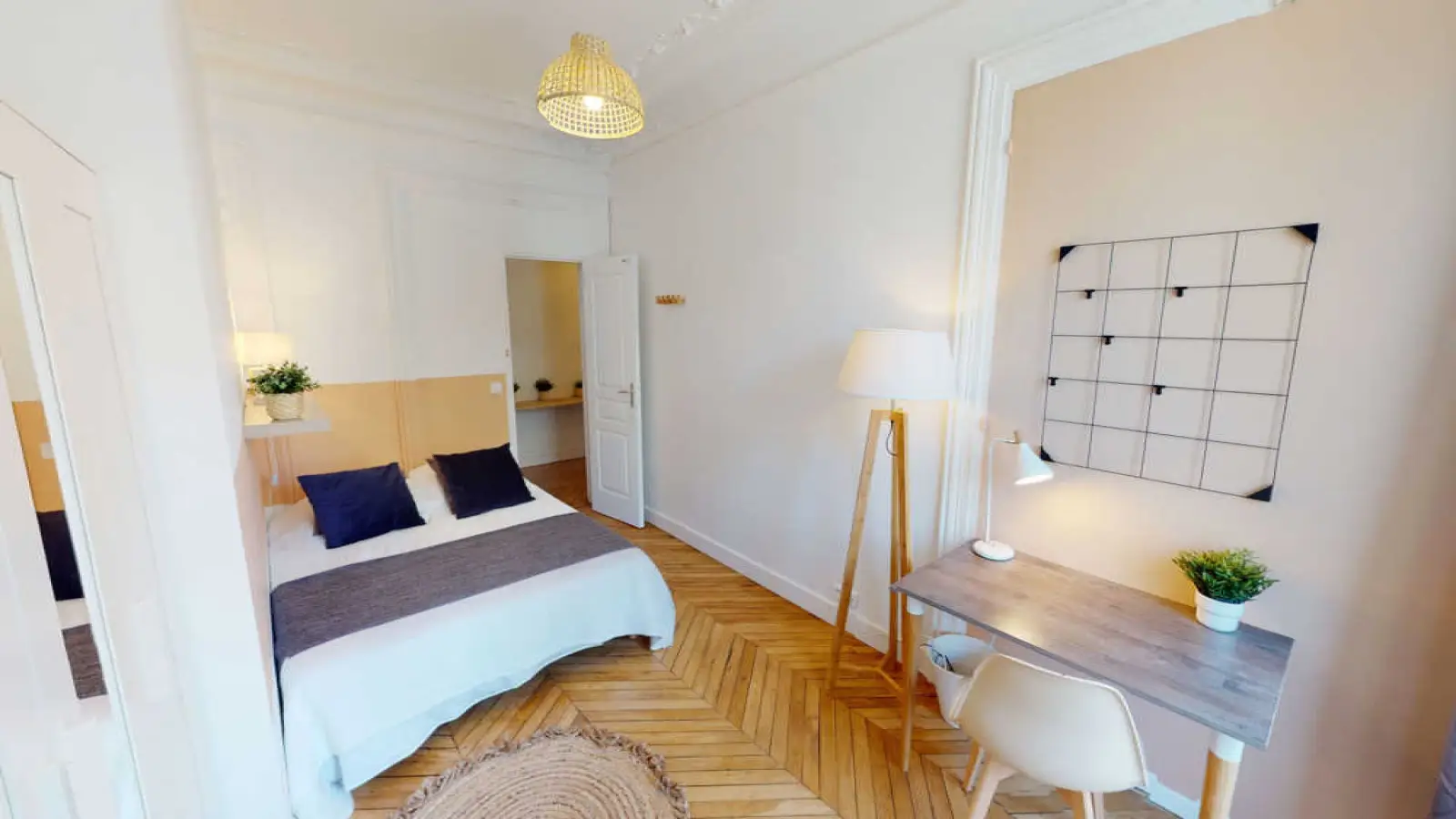 Chambre Rue de Tilsitt à Paris