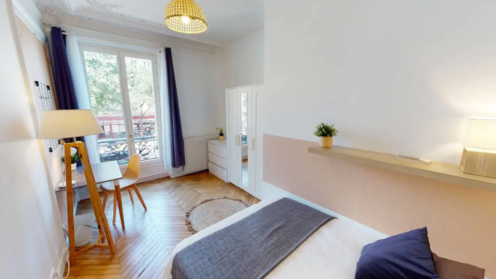 Chambre Rue de Tilsitt à Paris