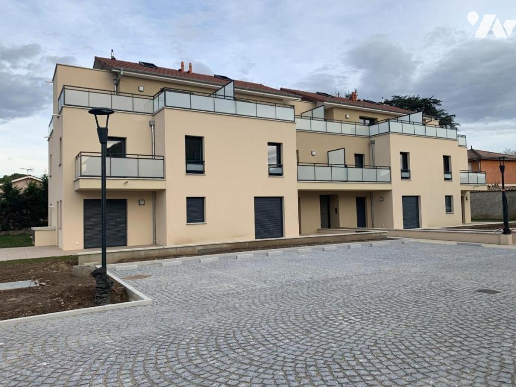 Flat Rue de la République in Meyzieu