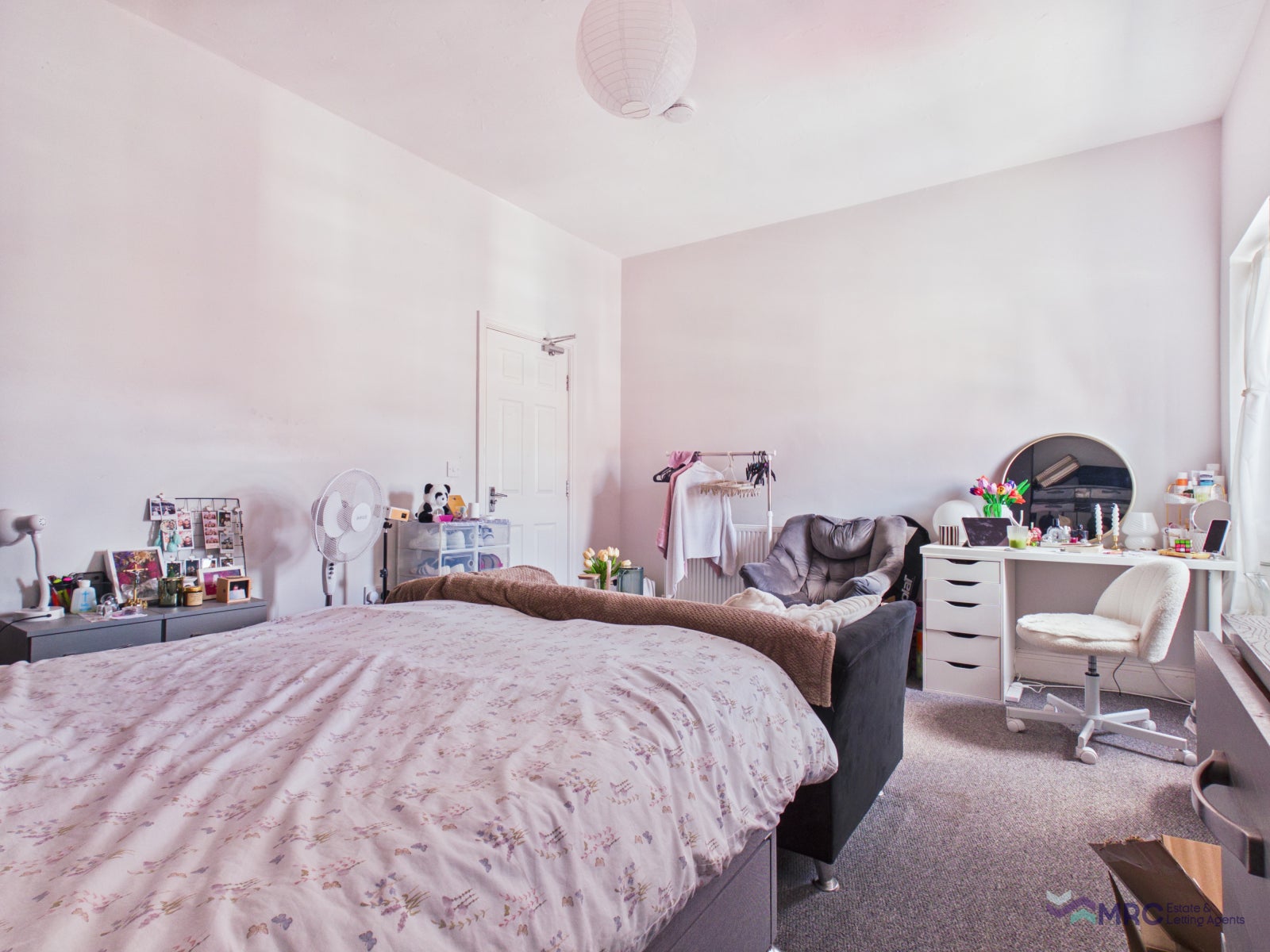 Room Kings Bench Street in Hull