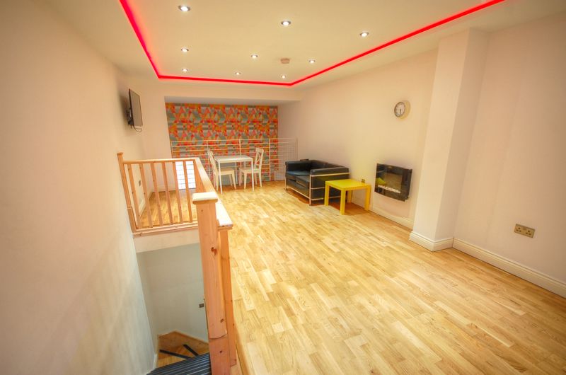 Flat Falconar's Court in Newcastle upon Tyne