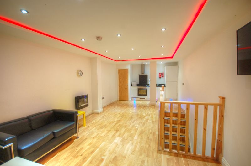Flat Falconar's Court in Newcastle upon Tyne