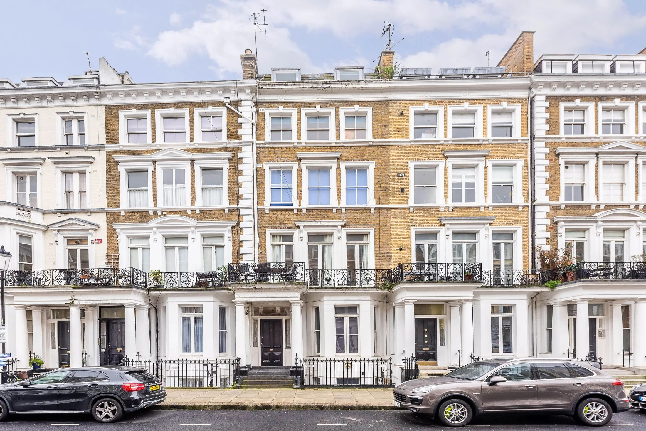 Flat Collingham Place in Greater London