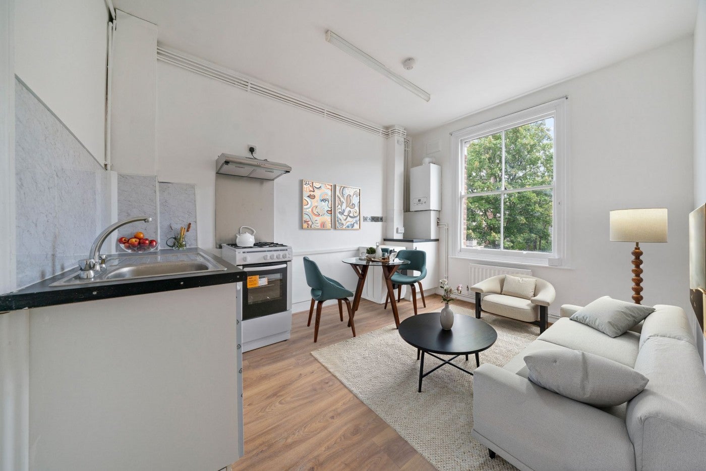 Flat Saint Thomas's Road in Greater London