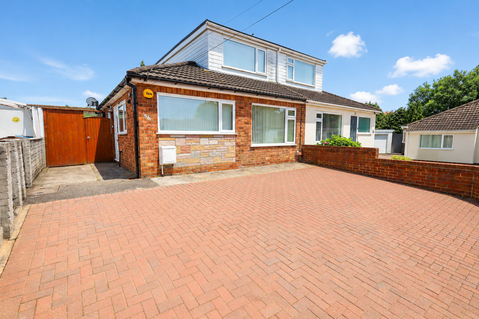 House Rydal Avenue in Borough of Fylde