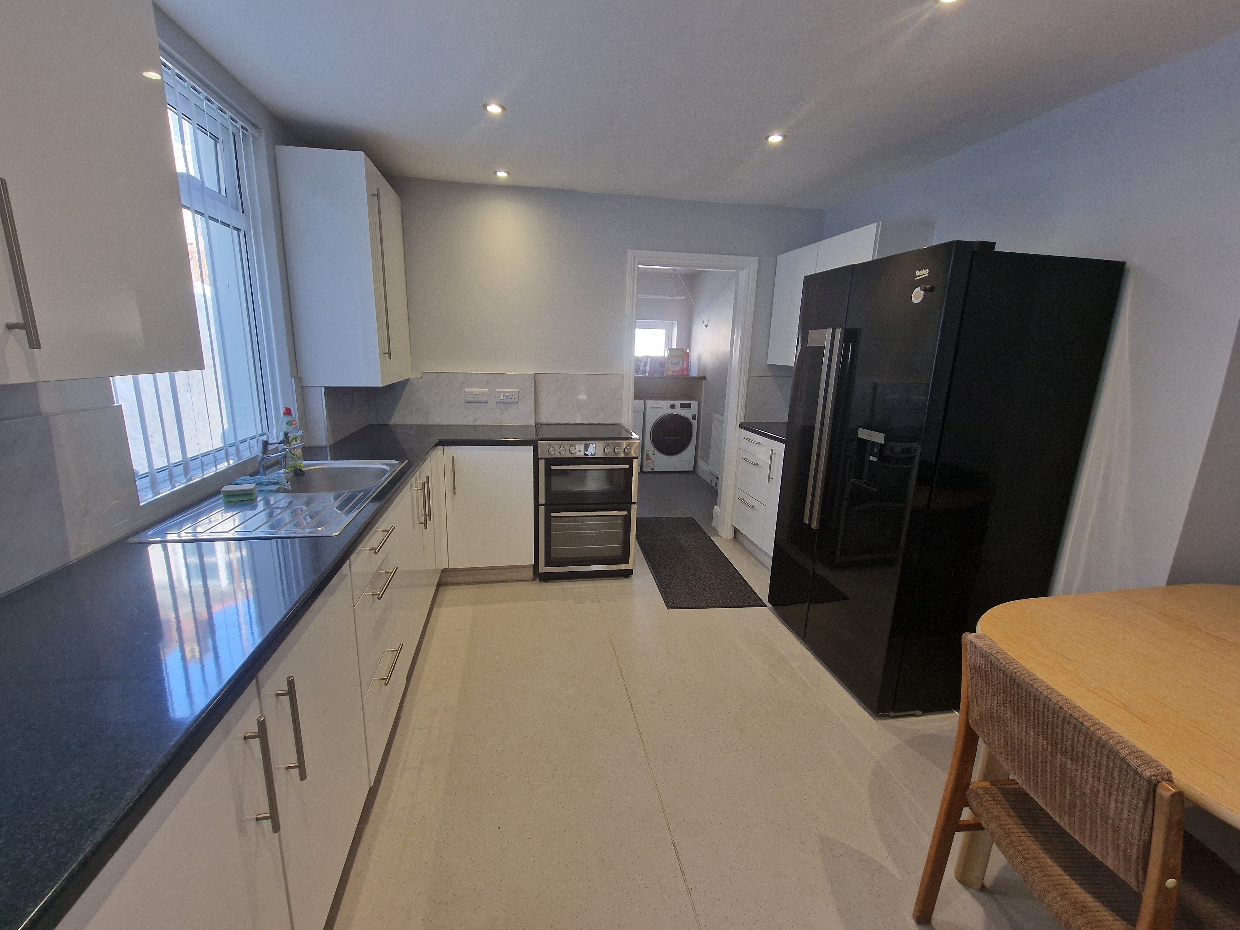 Room Cranbourne Avenue in Greater London