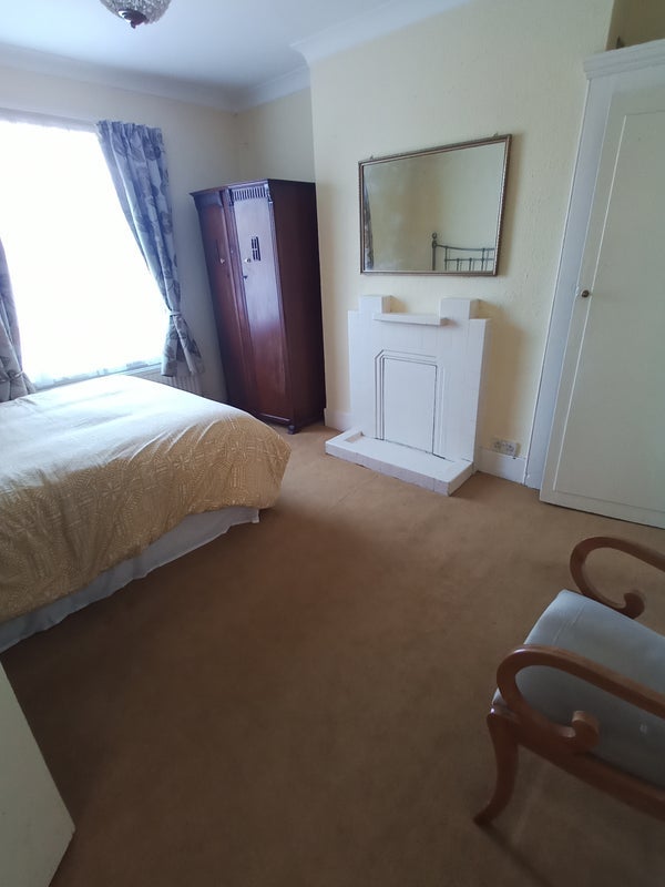 Flat Scarborough Road in Greater London