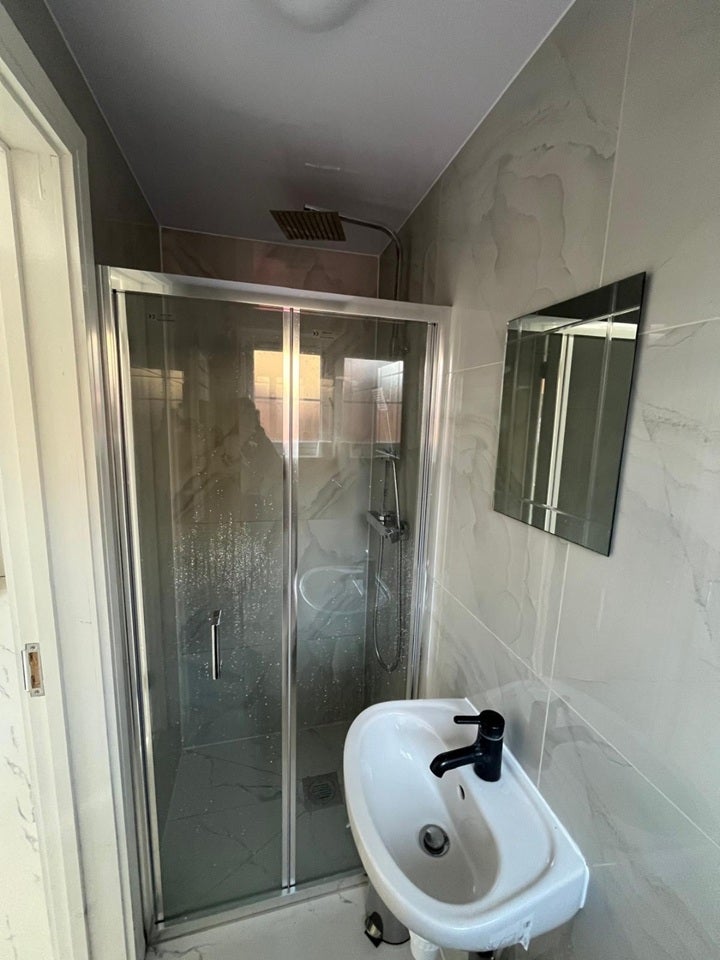 Room Boxall Way in Slough