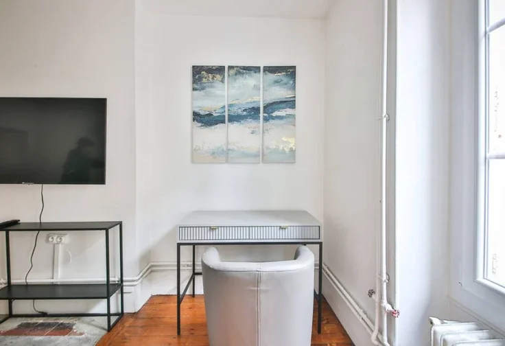Flat Rue Lecourbe in Paris