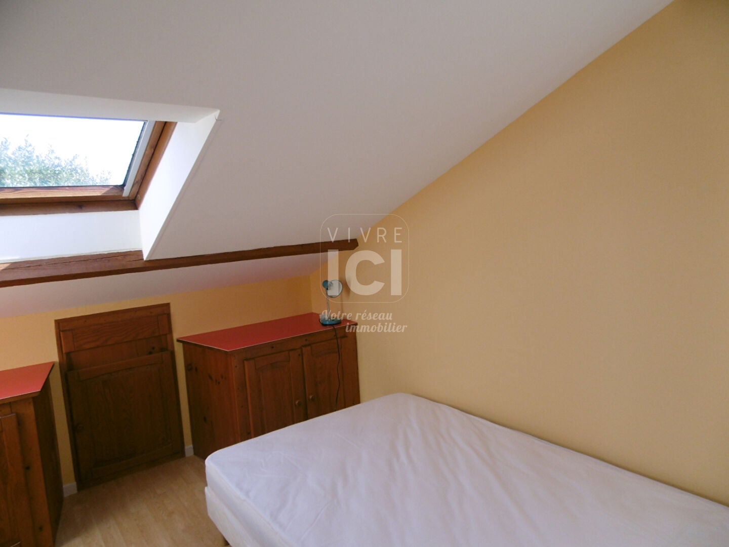Room Rue du Loupinot in Sainte-Gemmes-sur-Loire