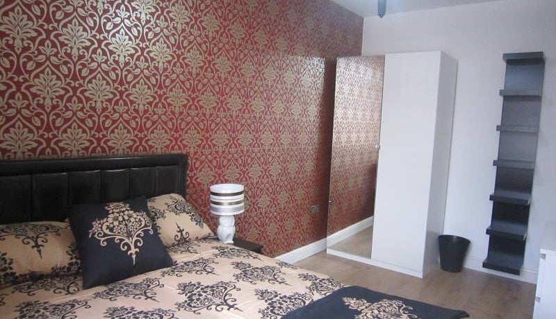 Flat Abberton Road in Manchester