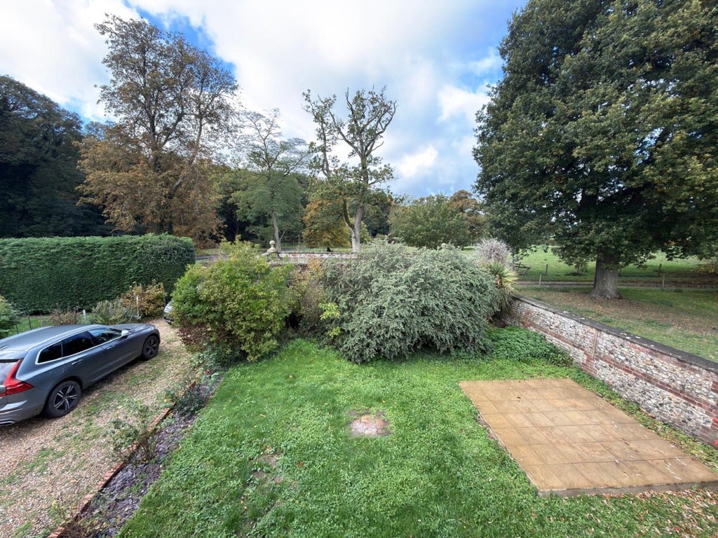 House Lexham Road in Breckland District