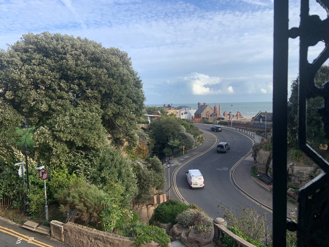 Flat Albion Hill in Thanet