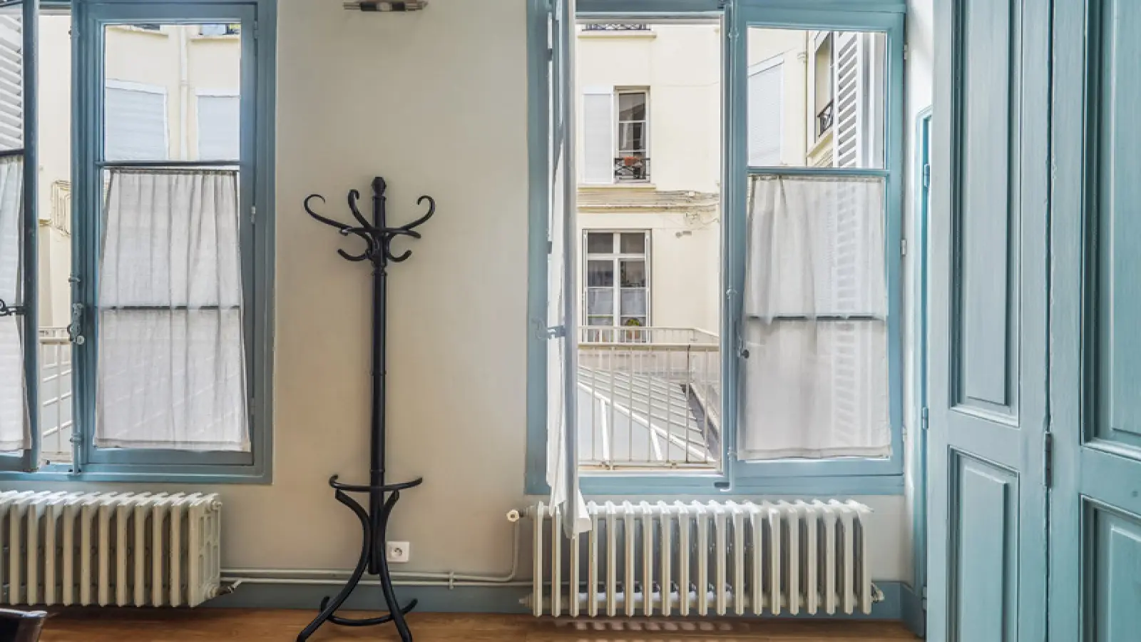 Appartement Rue Sainte-Croix de la Bretonnerie à Paris