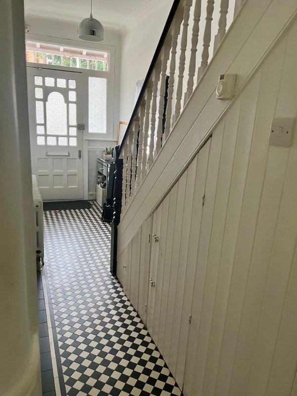 Room Overdale Road in Greater London