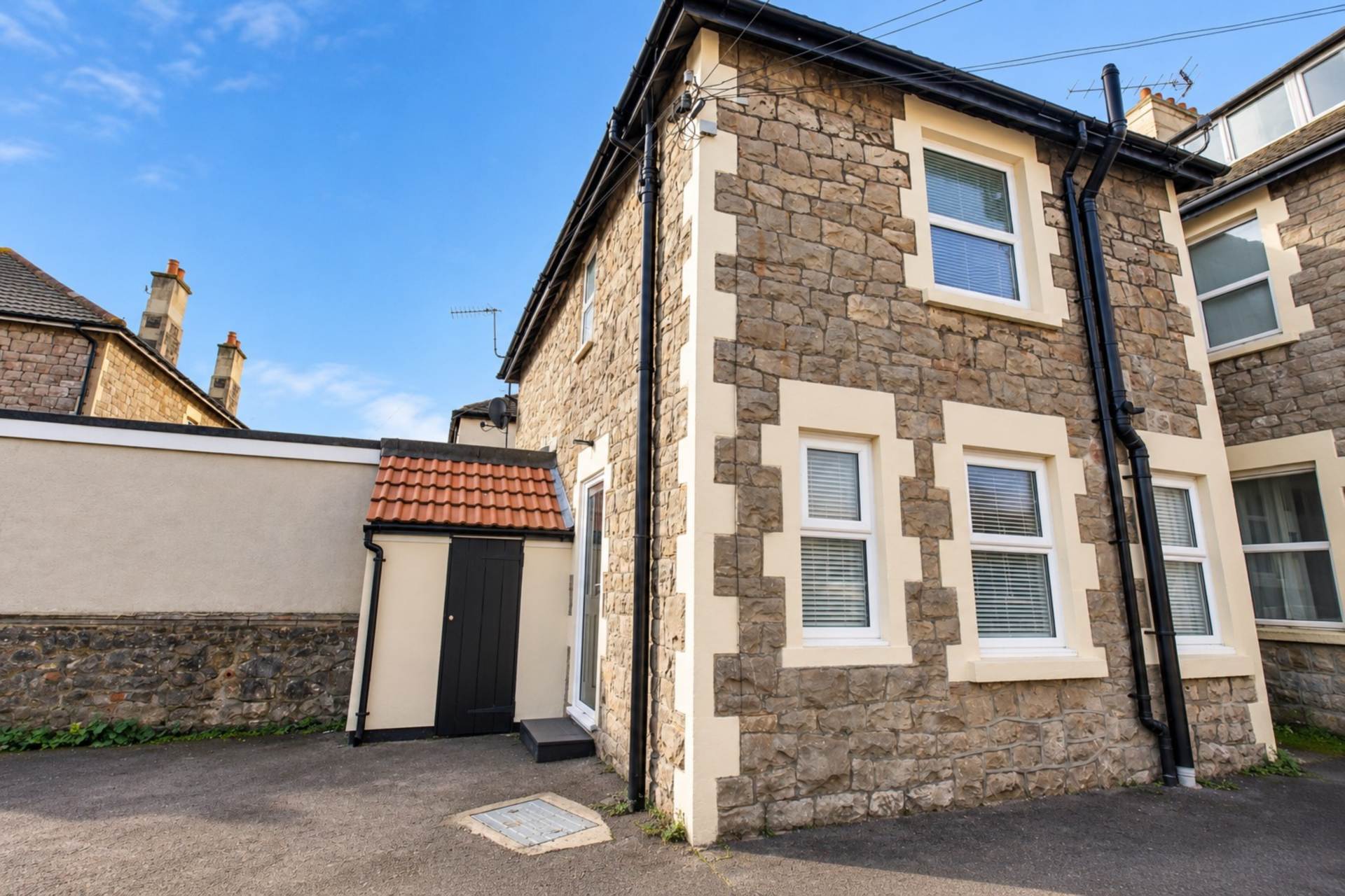 Flat Severn Road in Weston-super-Mare