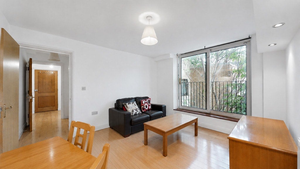 Flat Walworth Road in Greater London