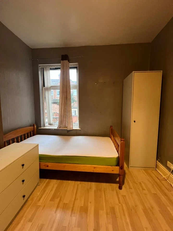 Room Hawthorne Street in Leicester