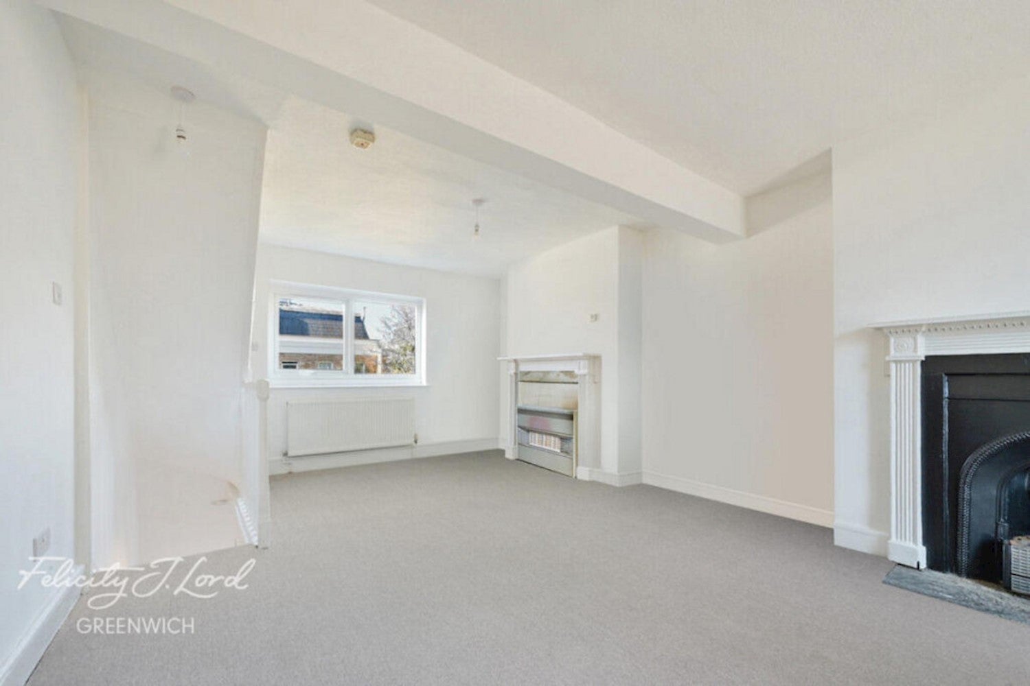 Flat Devonshire Drive in Greater London