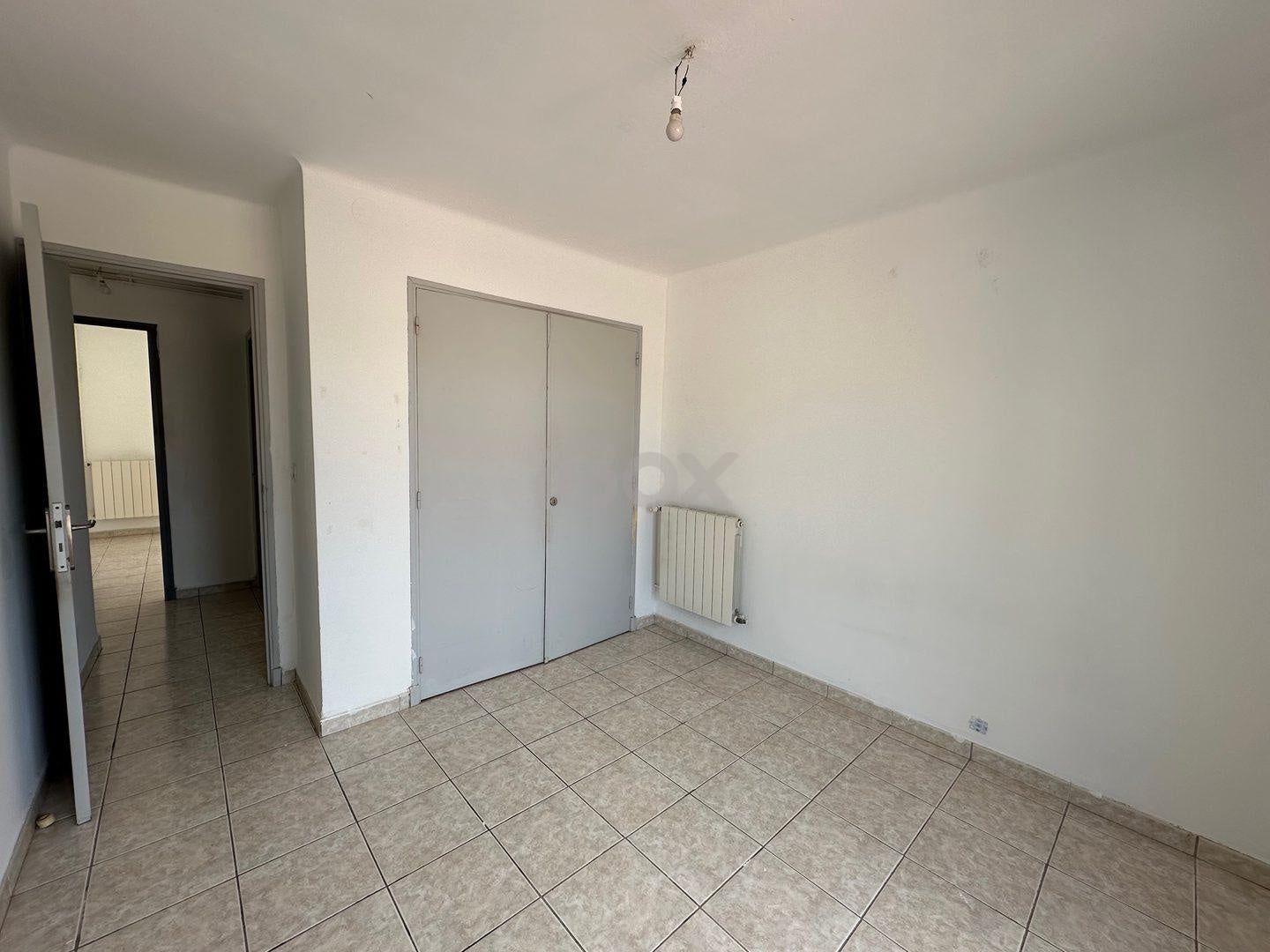 Flat Avenue Esprit Armando in La Seyne-sur-Mer