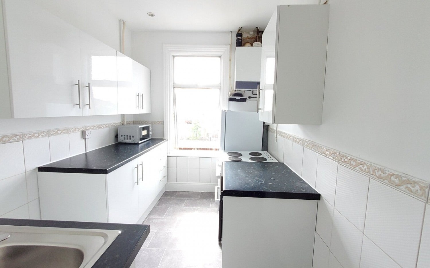 Flat Devonshire Road in Greater London