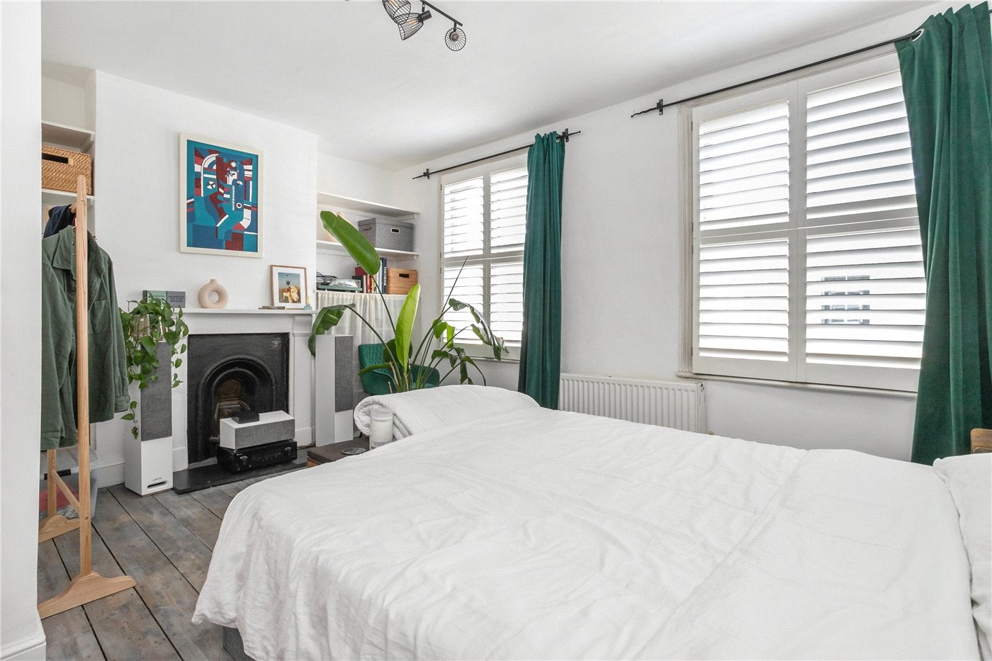 House Quilter Street in Greater London