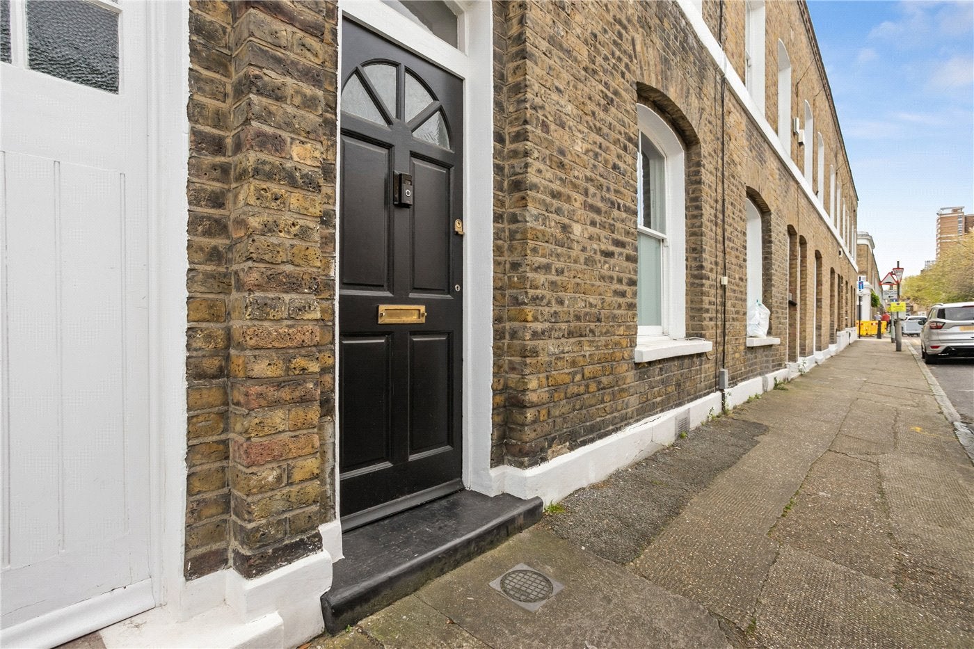 House Quilter Street in Greater London