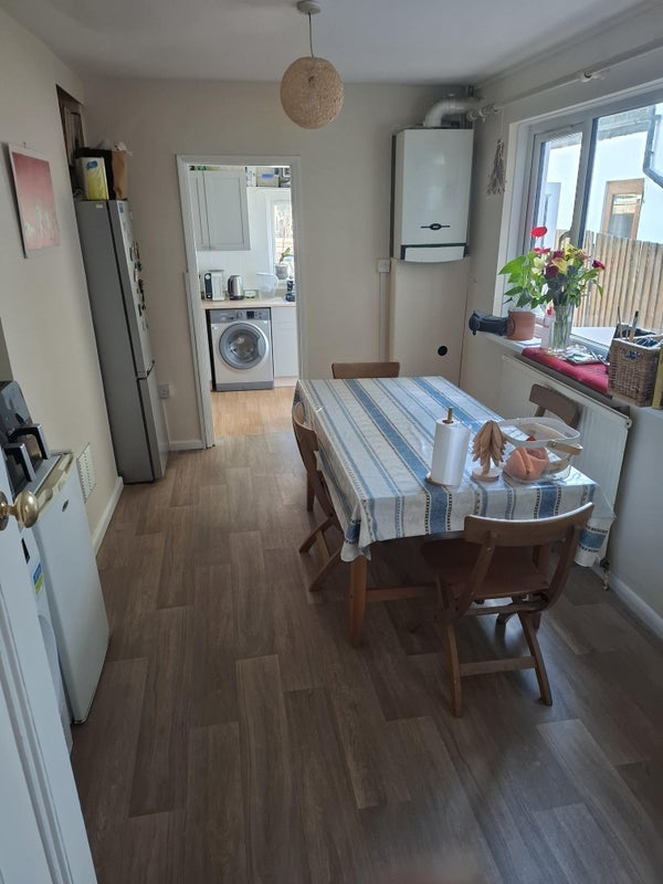 Room Michael Road in Greater London