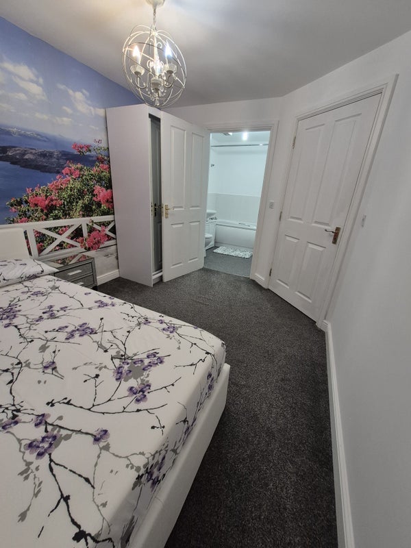 Room Sockburn Close in Leicester