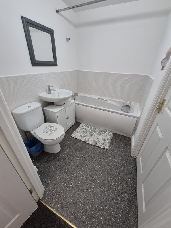Room Sockburn Close in Leicester