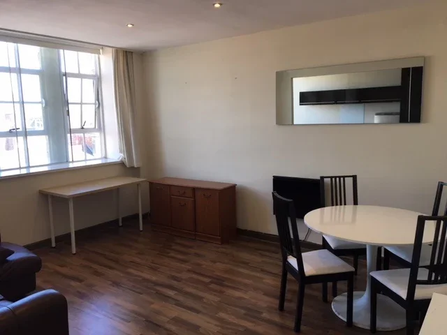 Flat Westgate Road in Newcastle upon Tyne