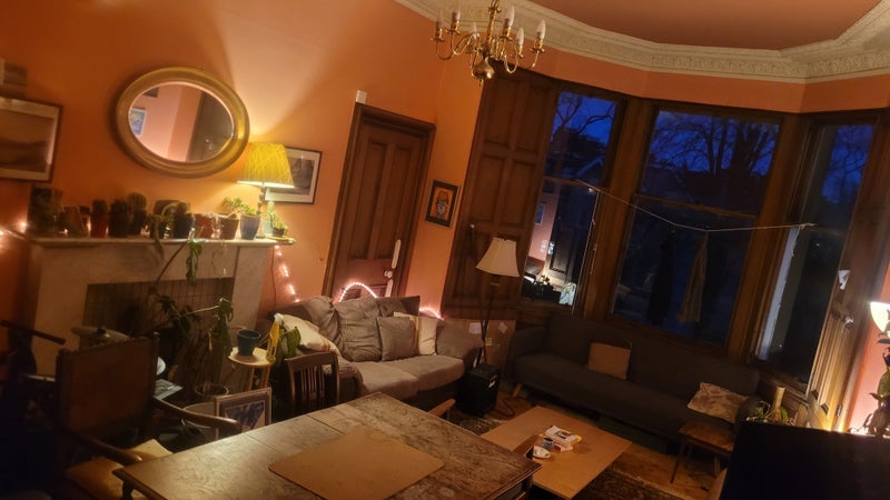 Room Thirlestane Road in City of Edinburgh
