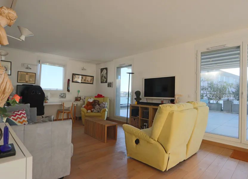 Flat Rue de la Pagère in Bron