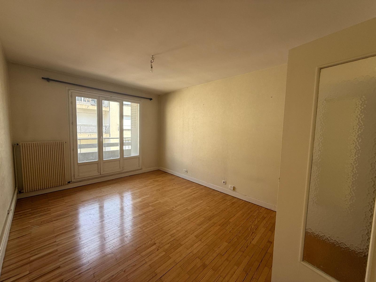 Flat Rue Aimé Berey in Grenoble