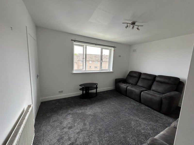 Flat Wester Drylaw Place in City of Edinburgh