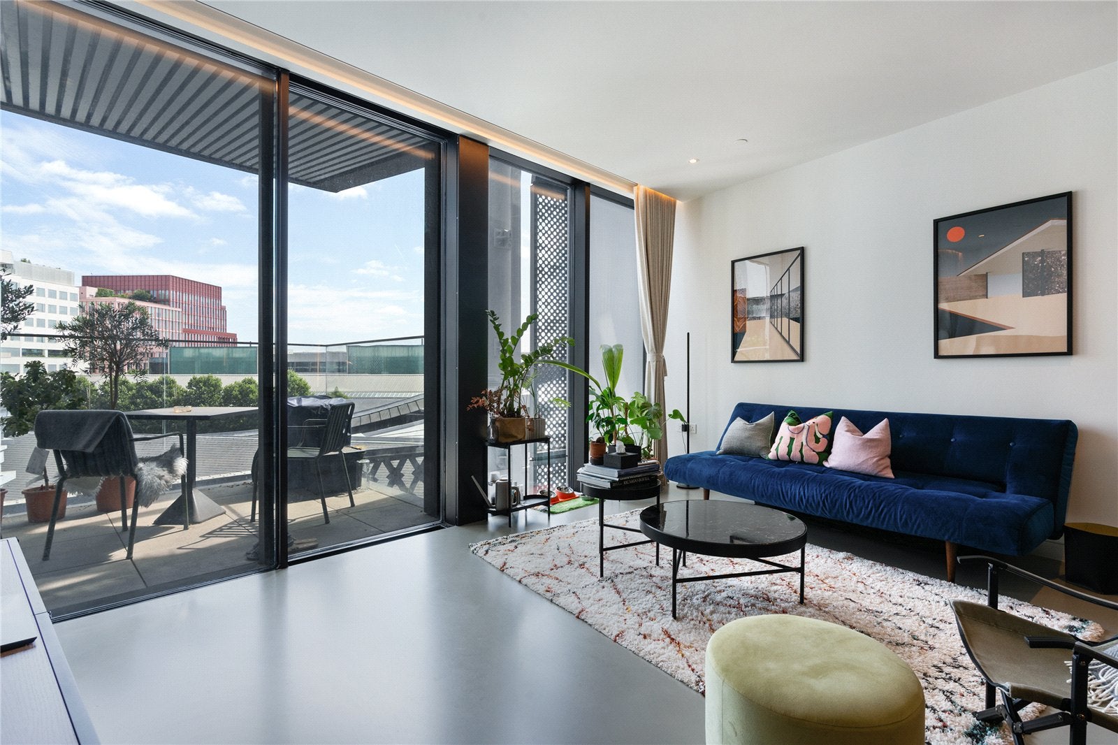Flat Wollstonecraft Street in Greater London