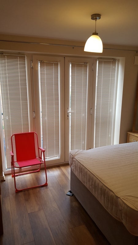 Room Headington Place in Slough