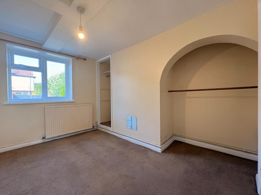 Flat Belmont Court in Hereford