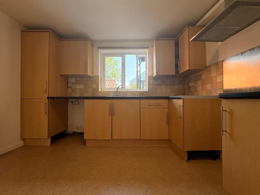 Flat Belmont Court in Hereford