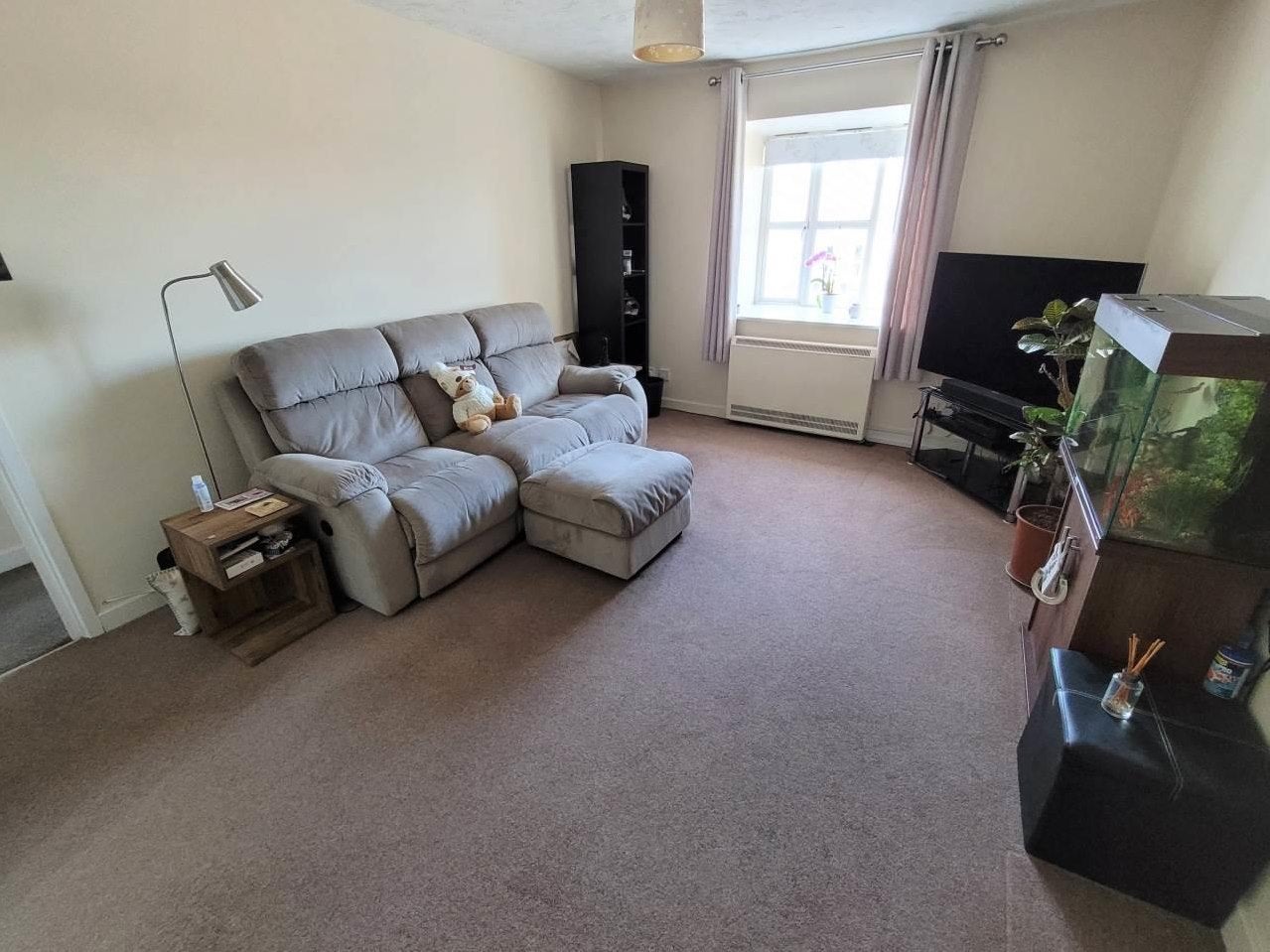 Flat Friarscroft Way in Aylesbury
