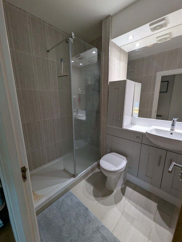 Flat Lanark Square in Greater London