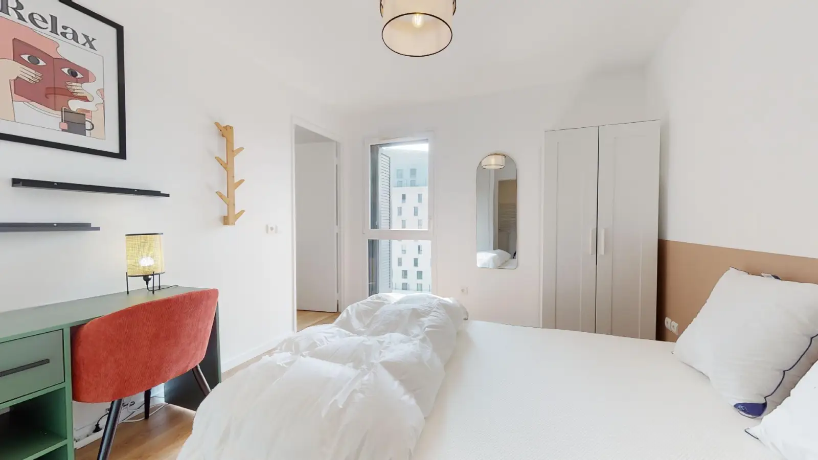 Flat Boulevard Charles de Gaulle in Colombes