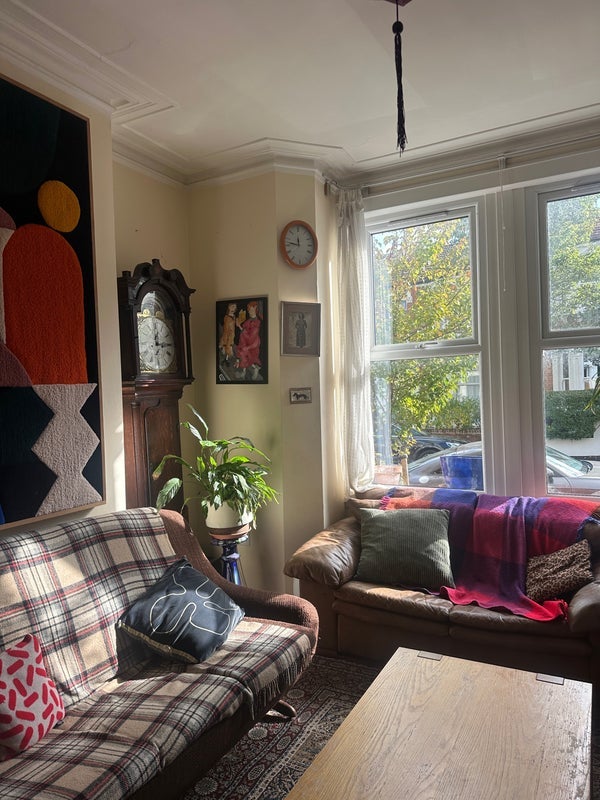 Room Harlescott Road in Greater London