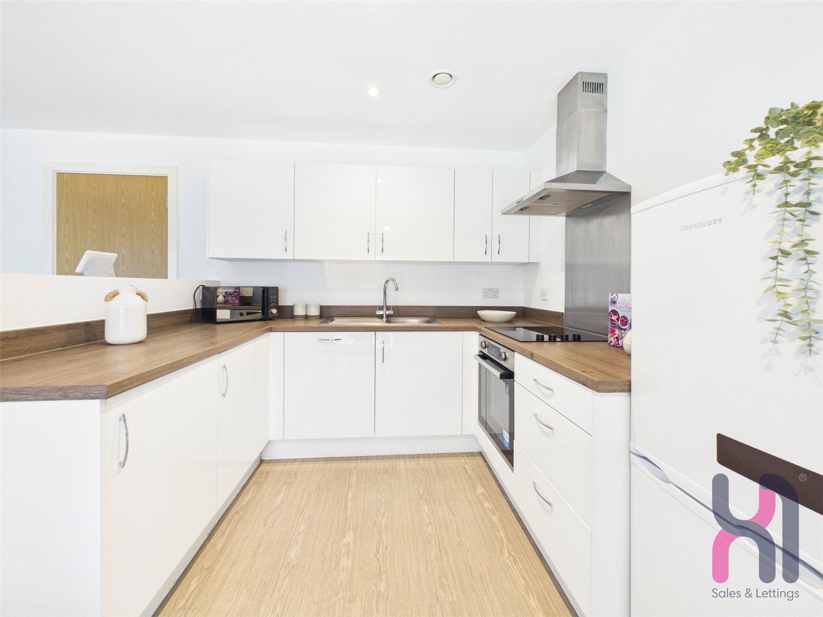 Flat Oldfield Road in Salford