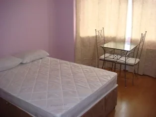 Room Watford Way in Greater London