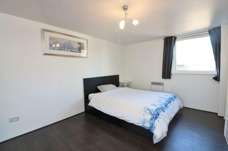 Room Basin Approach in Greater London