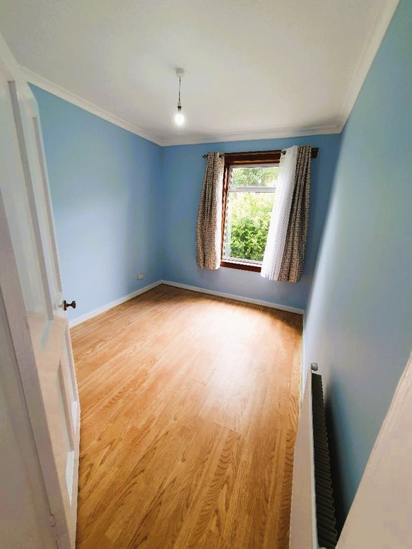 Flat Harport Street in Glasgow